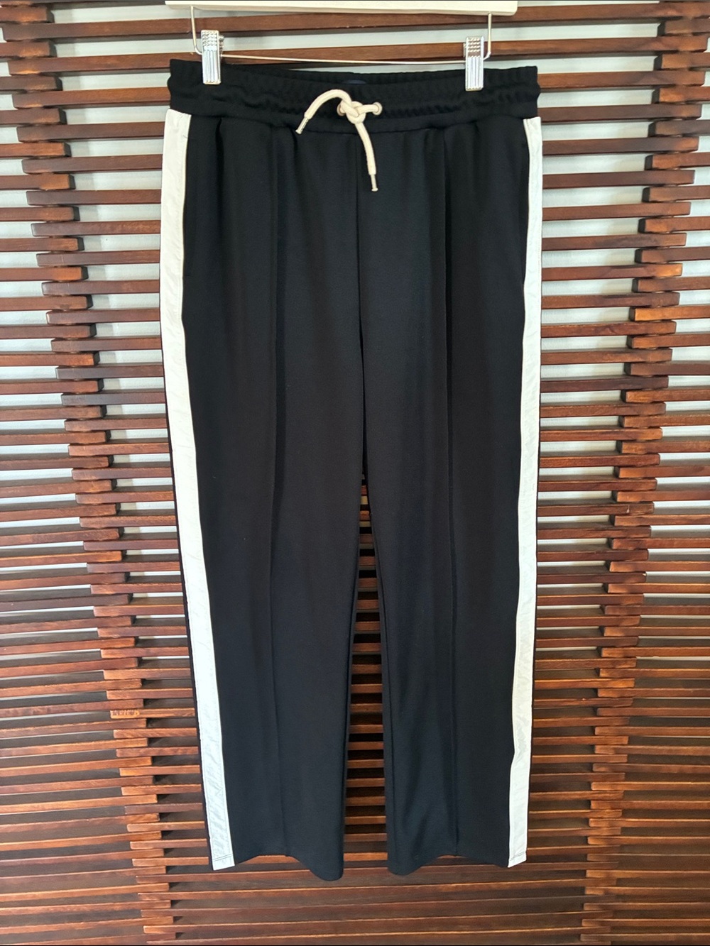 🎉NEW LISTING!🎉Gap Black Track Pants with White Side Stripes